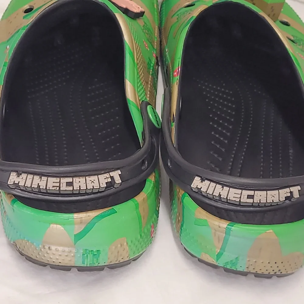 Crocs Minecraft Classic Clog Green Multi Video Game Mens Size 11 Jibbitz Charms